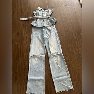 Zara two light blue belted jeans